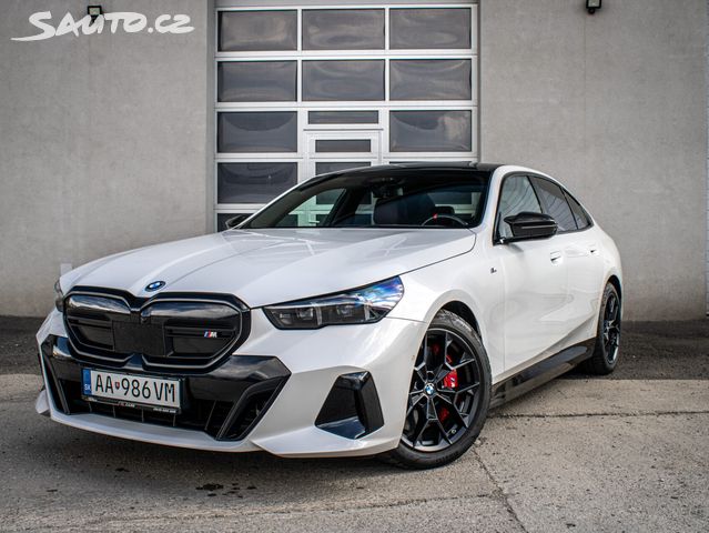 BMW i5